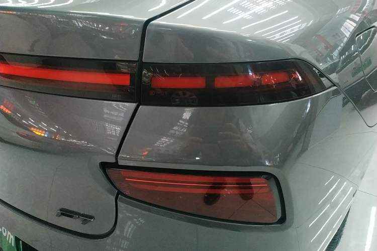 Used XPeng P7 2021 670E Pengyi Edition