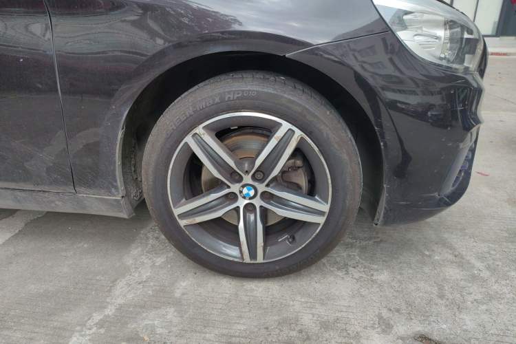 Used BMW 2 Series Gran Tourer 2015 218i Sports Design Package