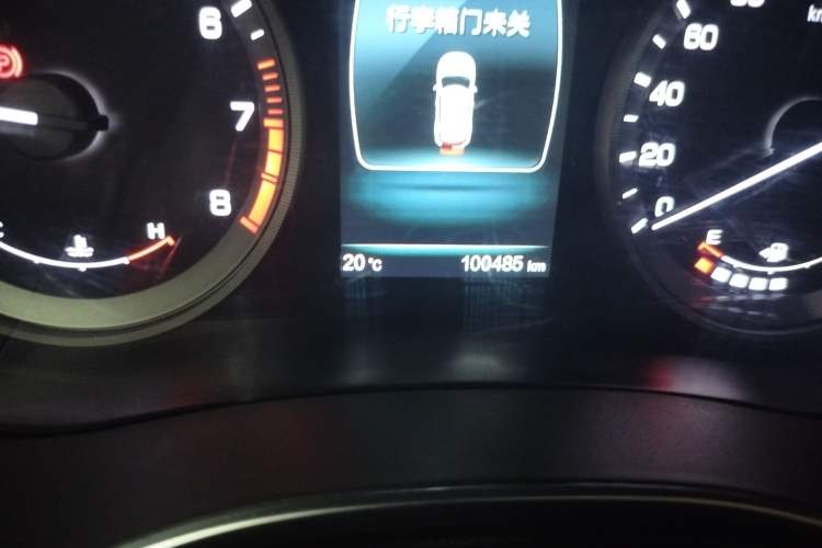 Used CHANGAN CS55 2018 1.5T Automatic Xuan Dong Model China V Standard Odometer Close Up