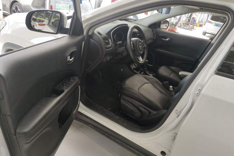 Used Jeep Compass 2020 220T Automatic Elite Edition
