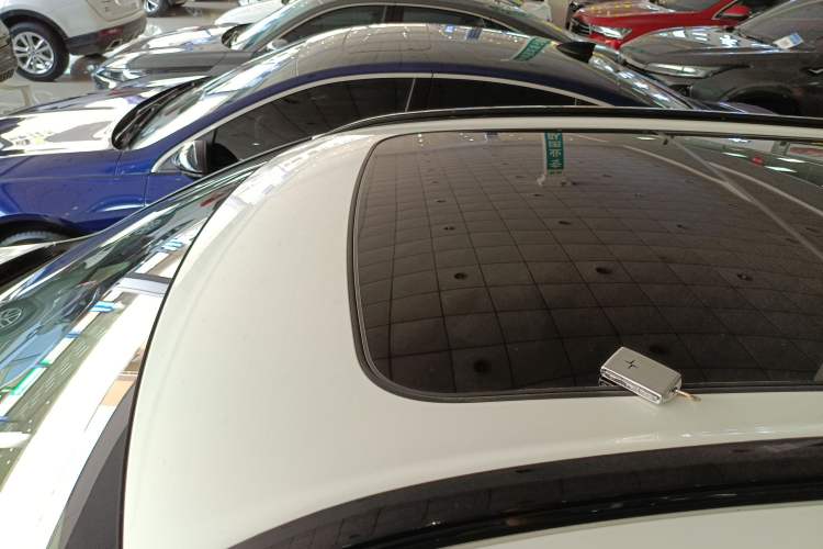 Used Volvo XC60 New Energy 2020 T8 eDrive Hybrid – Smart & Sporty Edition
