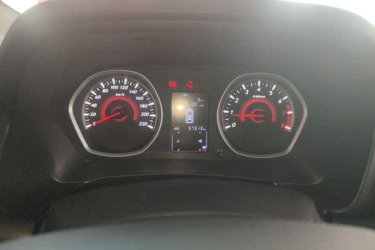 Used Soueast DX3 2019 1.5L Manual Luxury Model China VI Standard