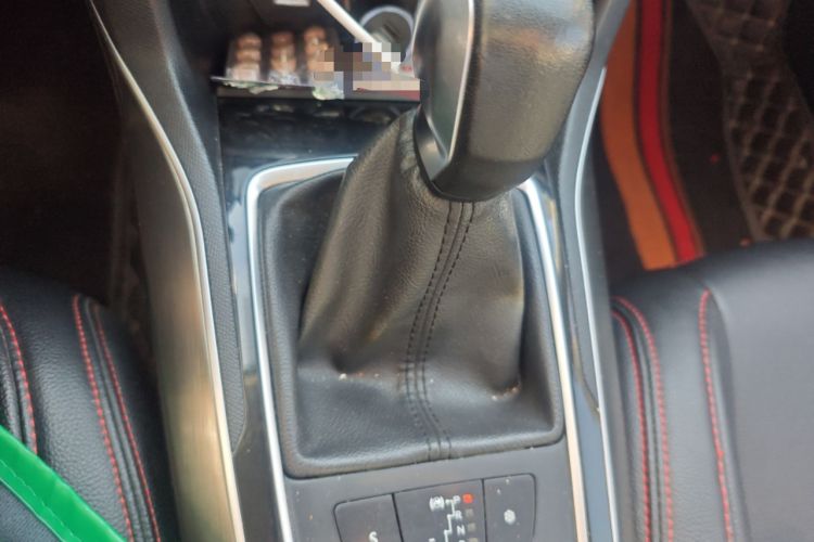 Used Peugeot 408 2015 1.2T Automatic Luxury Edition Gear Lever