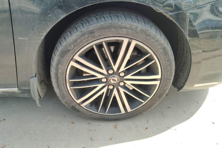 Used Dongfeng Aeolus A9 2016 1.8T Luxury Model
