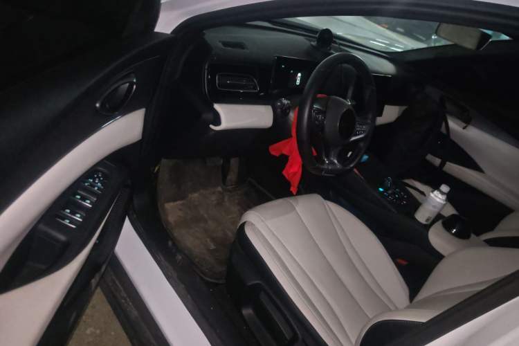 Used BYD Seal 06 New Energy 2024 DM-i 80KM Luxury Model Driver Seat