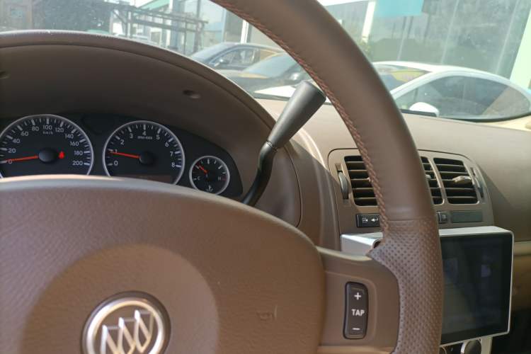 Used Buick GL8 2014 2.4L Classic Edition Gear Lever