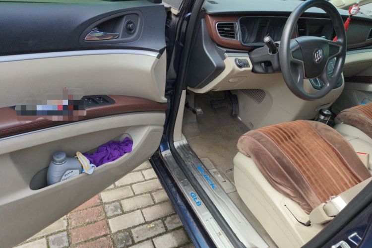 Used Buick GL8 2014 2.4L CT Luxury Business Comfort Edition Driver Seat