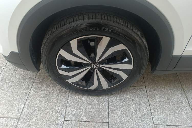 Used Volkswagen Tharu 2025 New Sharp 1.5L Sharp Edition Exterior 4