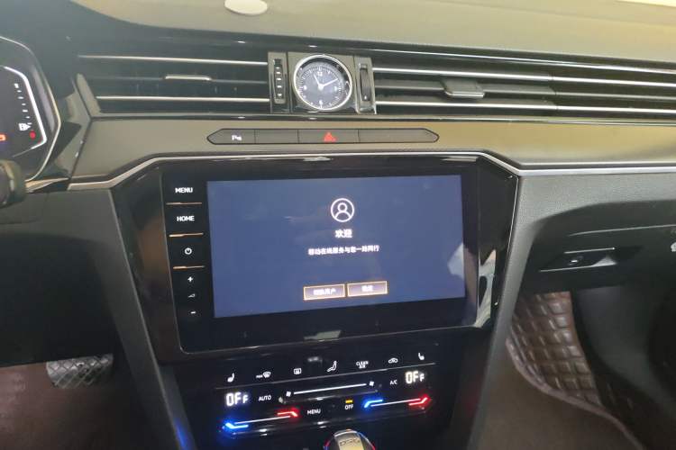 Used Volkswagen Magotan 2020 330TSI DSG Luxury Edition Audio And AC Panel