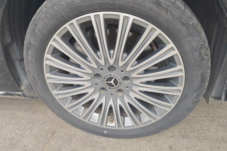 Used Mercedes-Benz E-Class 2020 Restyled E 300 L Exclusive Edition
