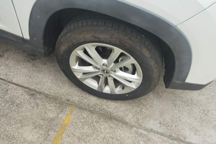 Used Dongfeng Fengon S560 2018 1.8L Manual Urban Model 7 Seats