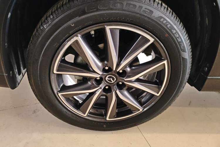 Used Mazda CX-5 2017 2.5L Automatic 4x4 ZhiZun Version China V Standard
