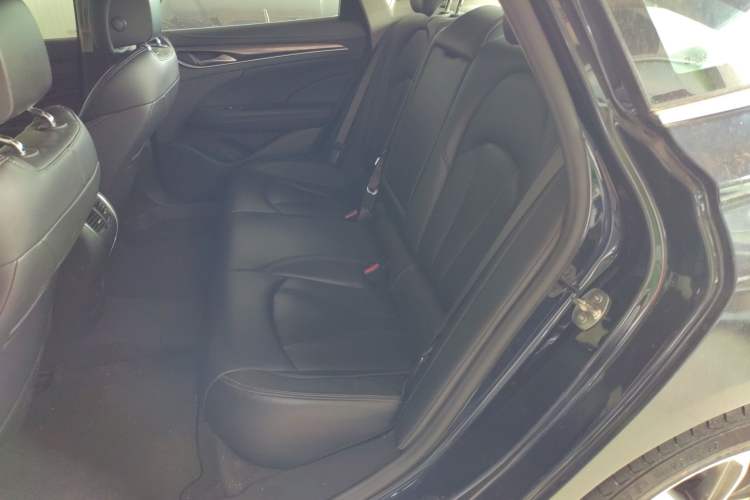 Used Buick LaCrosse 2019 28T Luxury Version Left Rear Seat