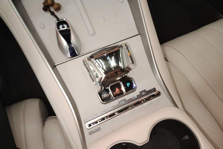 Used Denza Z9GT 2024 1100 Four-Wheel Drive Max Edition
