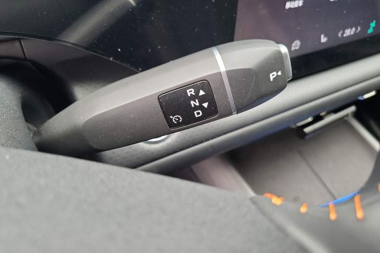 Used Changan CS75 PLUS 2025 4th Generation 1.5T New Blue Whale Smart Flagship Version