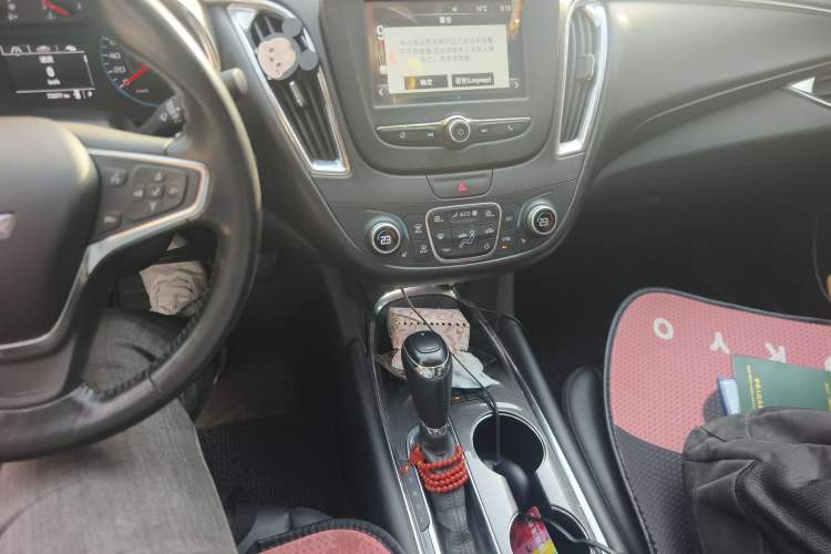 Used Chevrolet Malibu XL 2017 1.5T Automatic Ruichi Edition Audio And AC Panel