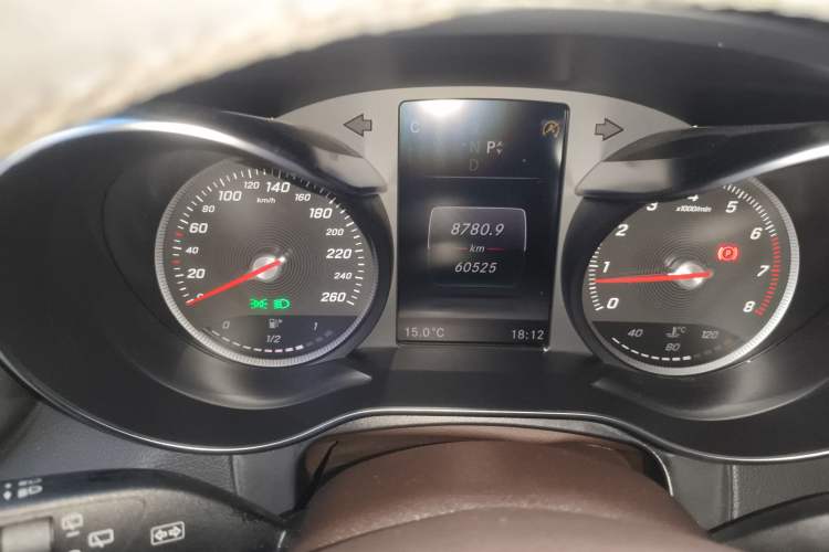 Used Mercedes-Benz GLC 2019 Facelift GLC 260 L 4MATIC Luxury Model
