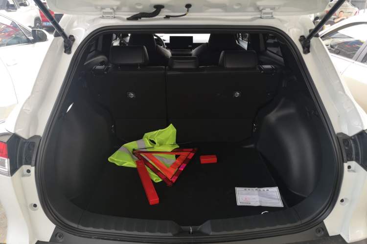 Used Toyota Corolla Cross 2026 Model 2.0L Elite Edition