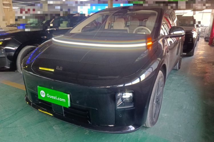 Used Li Auto i8 2025 Model Standard Version