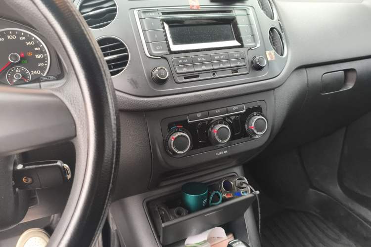 Used Volkswagen Tiguan 2016 280TSI Automatic Two-Wheel-Drive Silk Road Style Edition