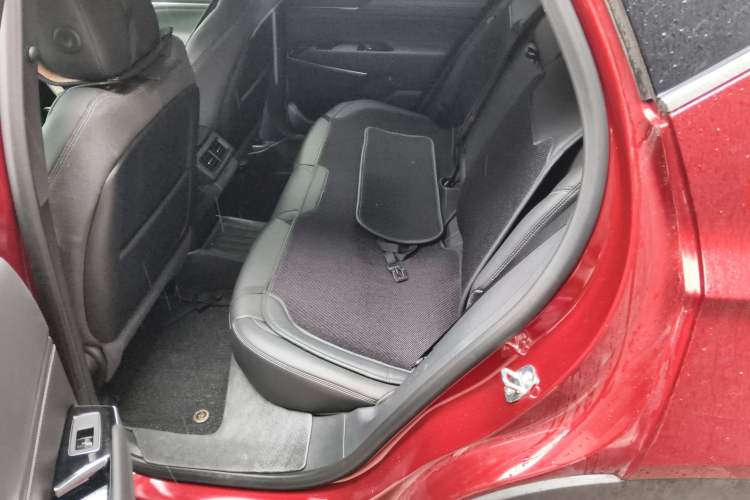 Used Cadillac GT4 2023 25T Fashion Edition