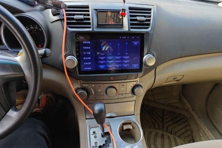 Used Toyota Highlander 2011 2.7L Two-Wheel Drive 5-Seater Elite Edition
