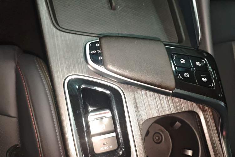 Used CHANGAN UNI-T 2020 1.5T Flagship Version Gear Lever