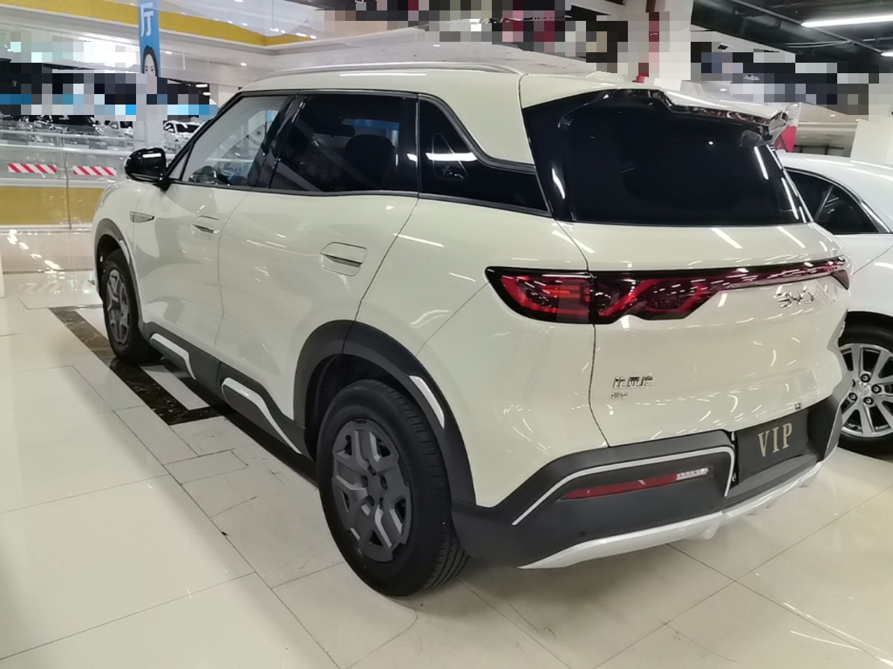 BYD Yuan UP 2024 401 km Active Version — снимка 4