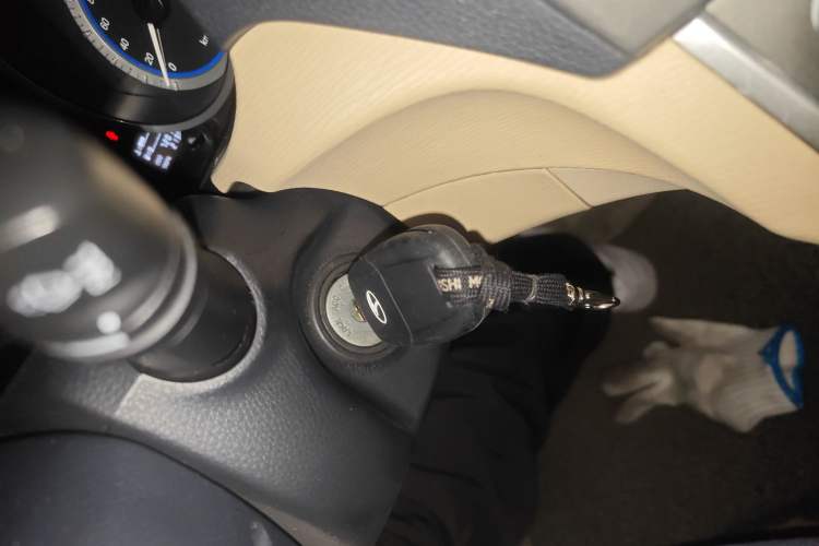 Used Soueast V5 Lingzhi 2012 1.5L Manual Standard Edition