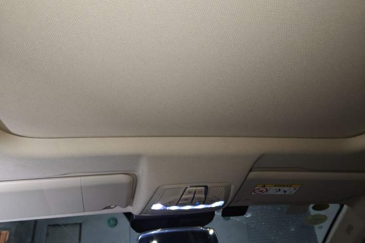 Used Bestune T77 2019 230 TID Automatic Prestige Version China V Emission Standard
