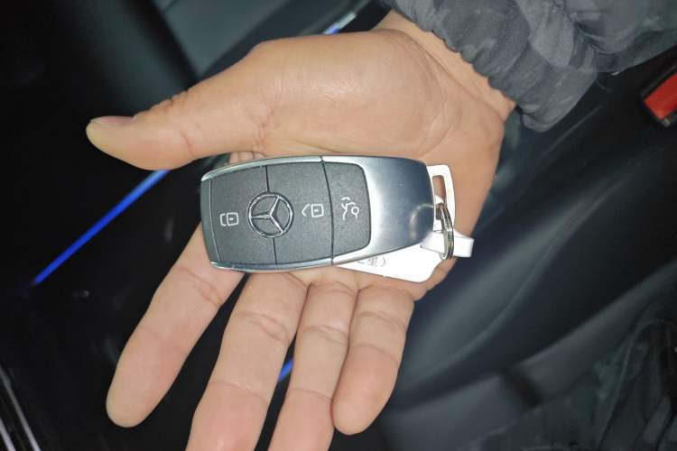 Used Mercedes-Benz GLB 2022 Updated GLB 200 Fashion Edition