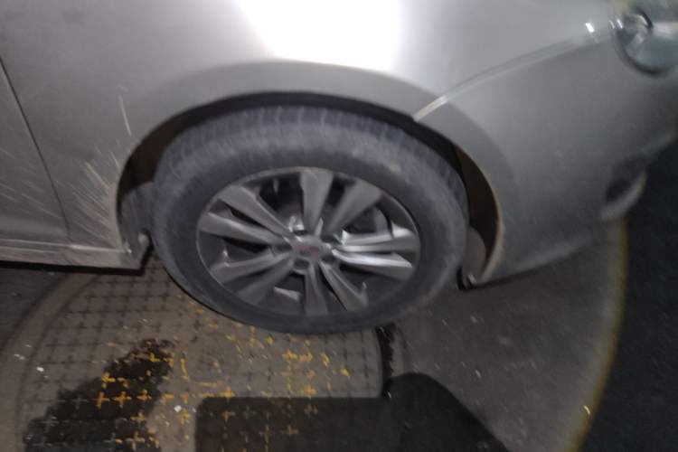 Used Roewe 550 2013 550S 1.8L Manual Qiyi Edition
