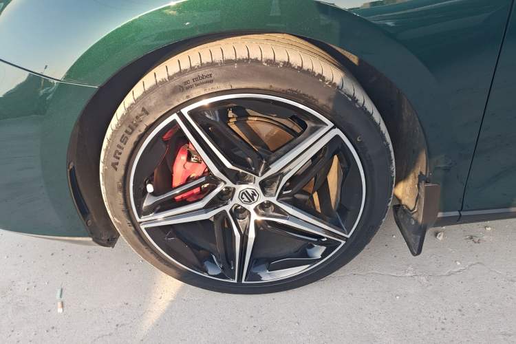 Used MG 7 2023 2.0T Automatic Trophy+ Ignition Glory Edition