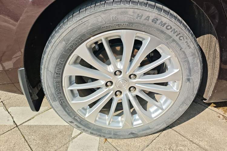 Used Buick LaCrosse 2018 28T Elite Edition