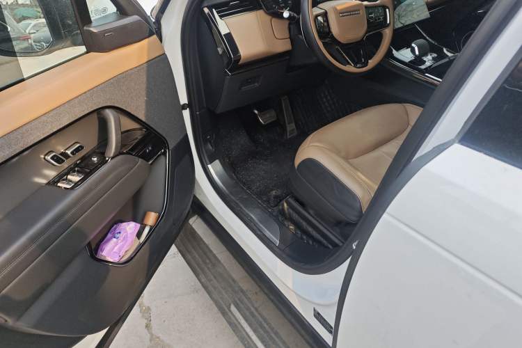 Used Land Rover Range Sport 2024 400PS Dynamic SE