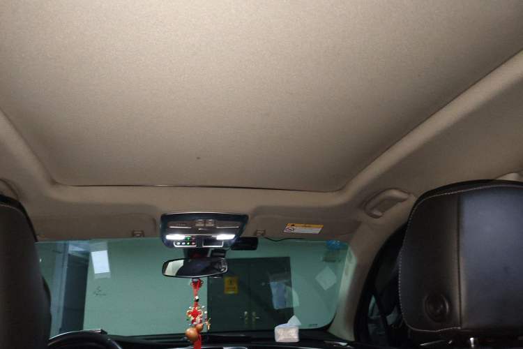 Used Buick Envision 2014 28T Four-Wheel Drive Elite Model Headliner