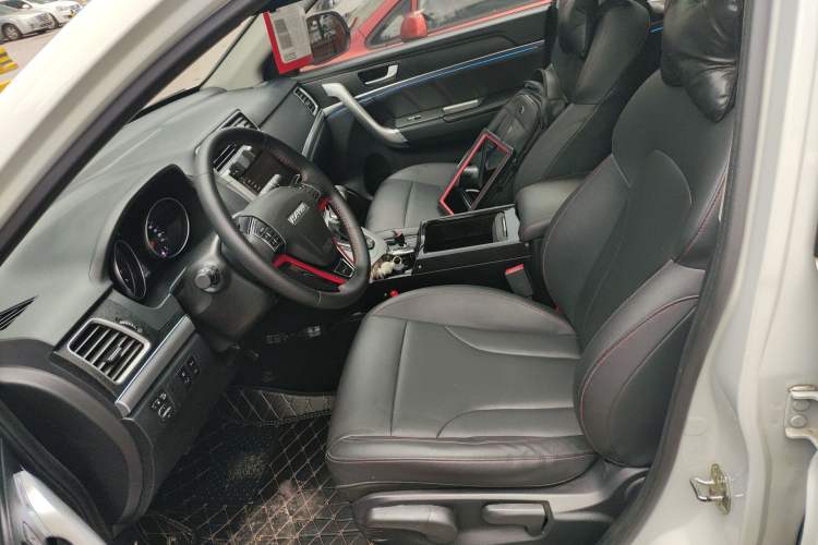 Used Haval M6 2019 1.5T DCT Two-Wheel Drive Elite Version China VI Standard Left Front Seat