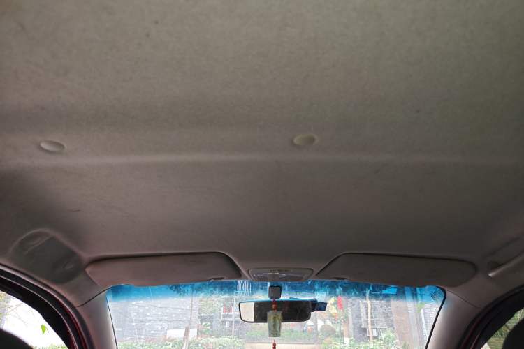 Used Changan Benni mini 2012 1.0L Manual Fashion Edition China IV Standard
