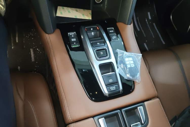 Used Honda UR-V 2020 370TURBO Four-Wheel Drive Prestige Edition
