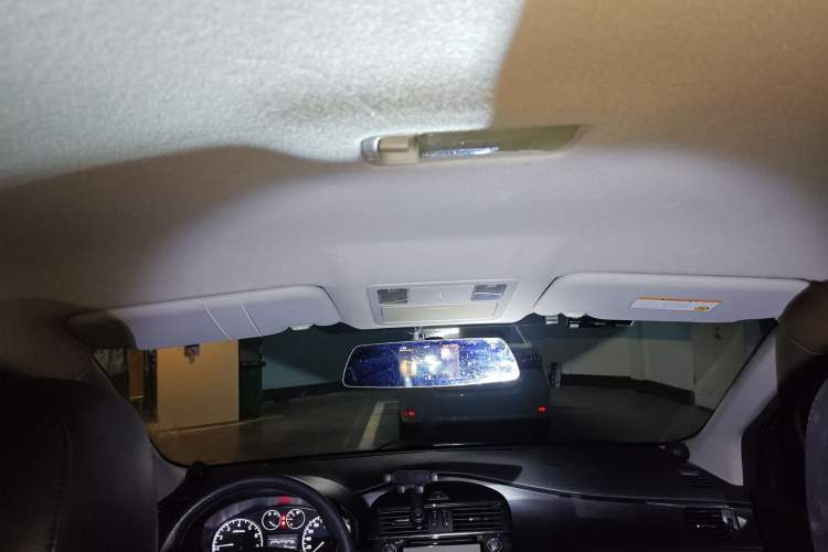 Used Nissan Tiida 2011 1.6L CVT Comfort Model
