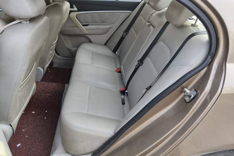 Used Geely Auto Emgrand 2014 Sedan 1.5L Manual Elite Model