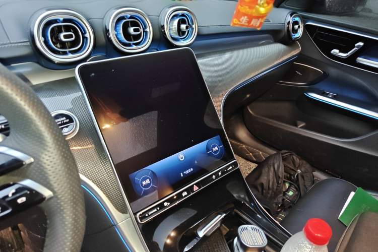 Used Mercedes-Benz C-Class 2023 Restyled C 260 L Sport Edition Audio And AC Panel