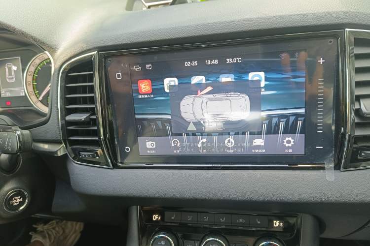 Used Skoda Karoq 2018 TSI280 Luxury Edition China V Standard Audio And AC Panel