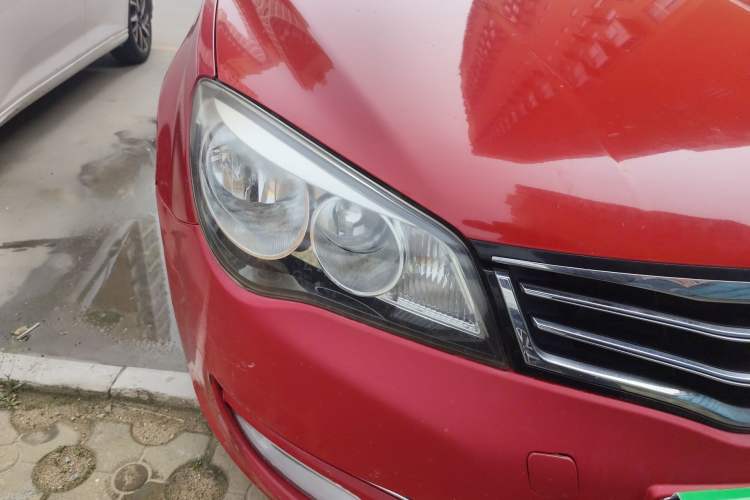 Used Roewe 350 2014 1.5L Manual Swift Edition