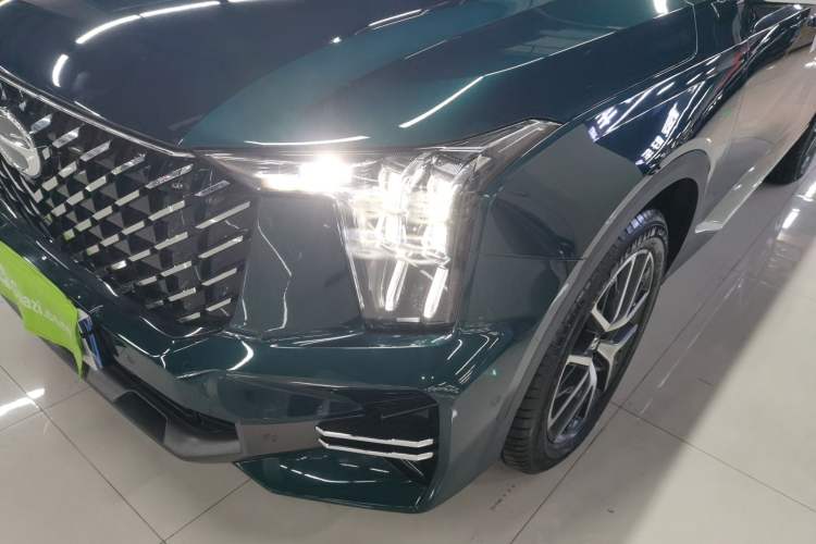 Used GAC Trumpchi GS8 2022 Flagship Series 2.0 TGDI Two-Wheel-Drive Prestige Edition (6-seater) Left Front Headlight