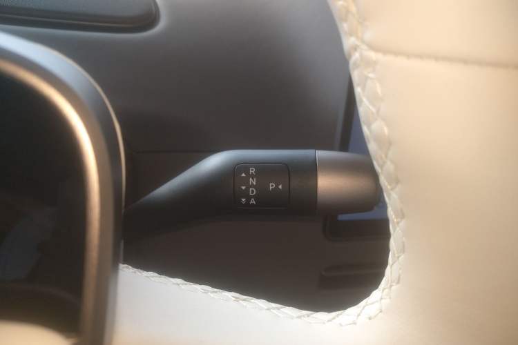 Used Li Auto Li Auto i8 2025 Model Standard Version
