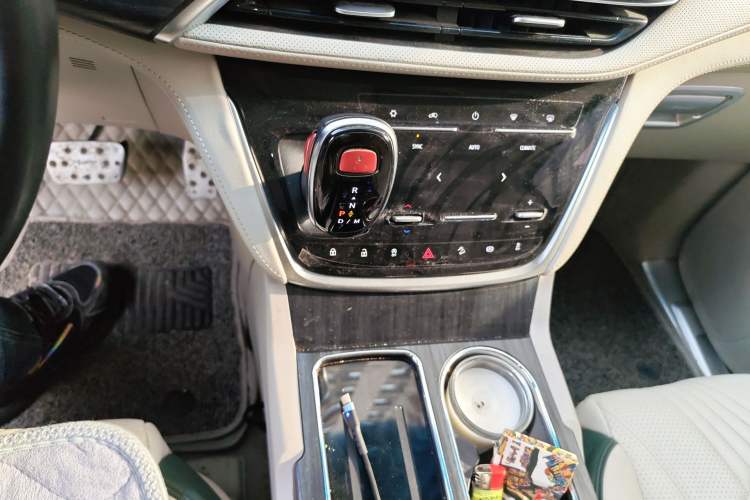 Used Buick GL8 2020 ES Land Cruiser 653T Comfort Edition
