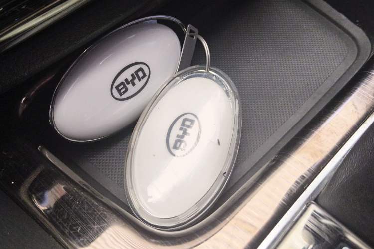 Used BYD Song MAX 2017 1.5T Automatic Smart Connect Elite 7-Seater