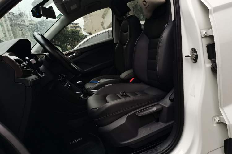 Used Volkswagen Tharu 2019 330TSI Four-Wheel Drive Luxury Edition China VI Standard