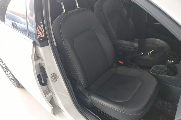 Used Skoda Rapid 2022 1.5L Automatic Comfort Edition
